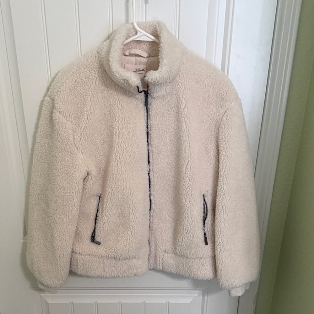 Universal Thread Off-White Teddy Jacket